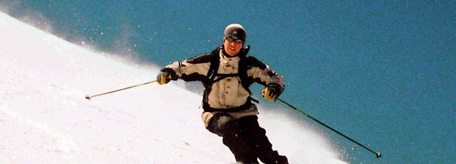 {{Information |Description=Skier carving a turn on piste |Source=Photograph taken on the Grande Motte in Val d'Isere,France |Date=March 2001 |Author=Charles J Sharp |Permission=Licenced by Charles J Sharp |other_versions= }}